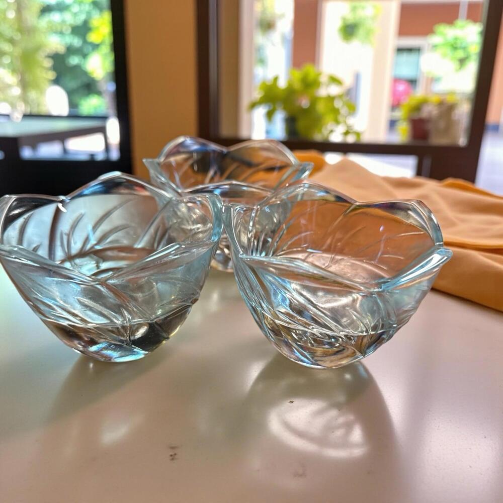 Clear Glass Votive Taper Candle Holders Tulip 2.5"H Shaped Set of 3